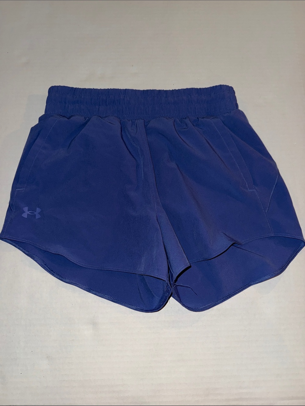 Under Armour Women's Royal Purple Athletic Shorts Drawcord and Pockets